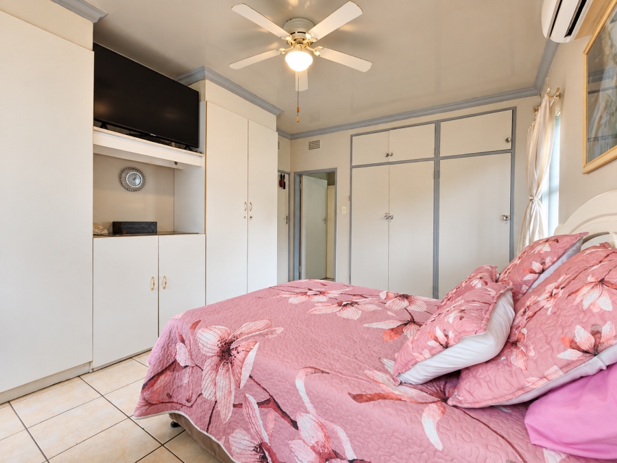 4 Bedroom Property for Sale in Risiville Gauteng