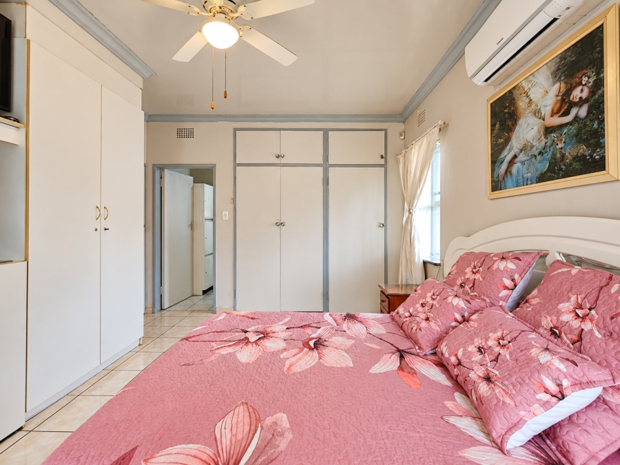 4 Bedroom Property for Sale in Risiville Gauteng