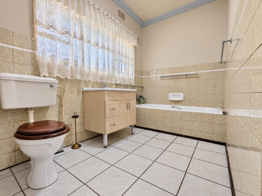 4 Bedroom Property for Sale in Risiville Gauteng
