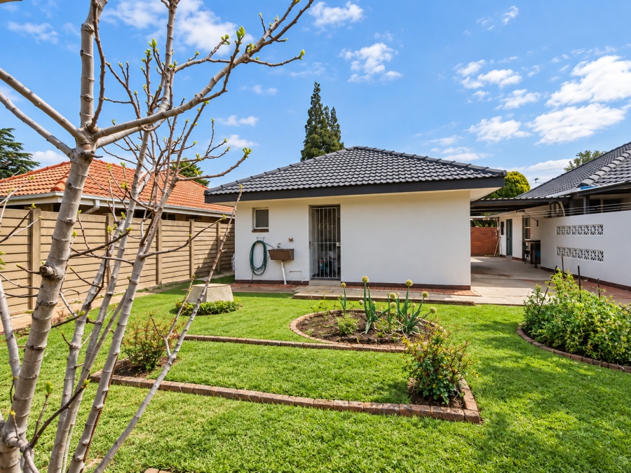 4 Bedroom Property for Sale in Risiville Gauteng
