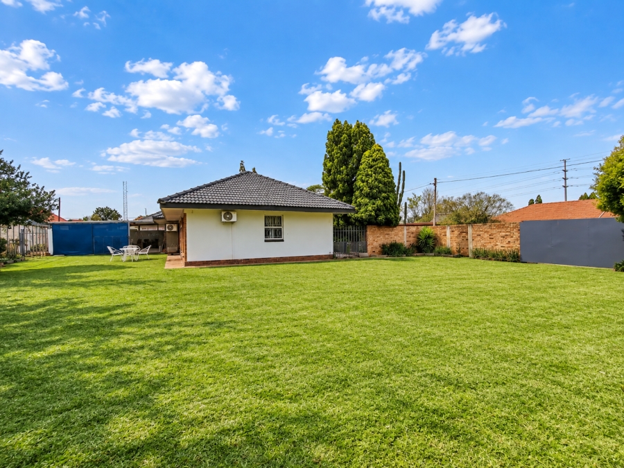 4 Bedroom Property for Sale in Risiville Gauteng
