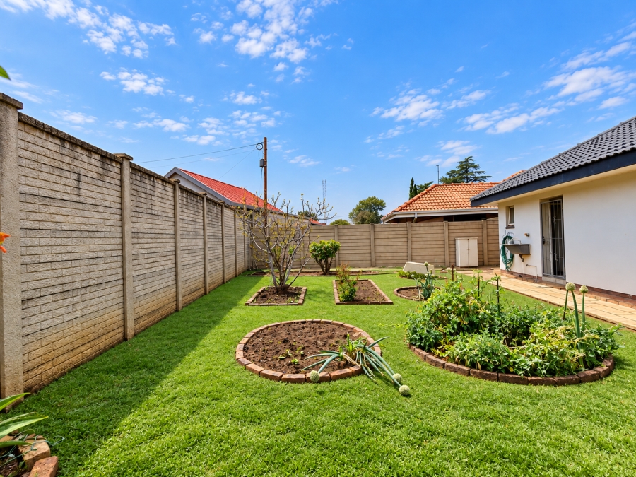 4 Bedroom Property for Sale in Risiville Gauteng