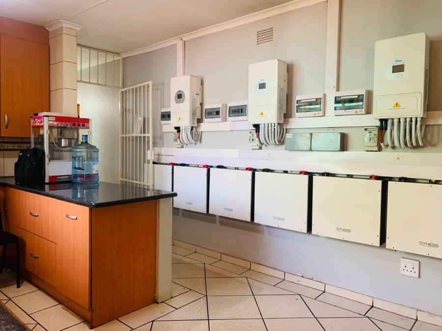 6 Bedroom Property for Sale in Vanderbijlpark SE 2 Gauteng