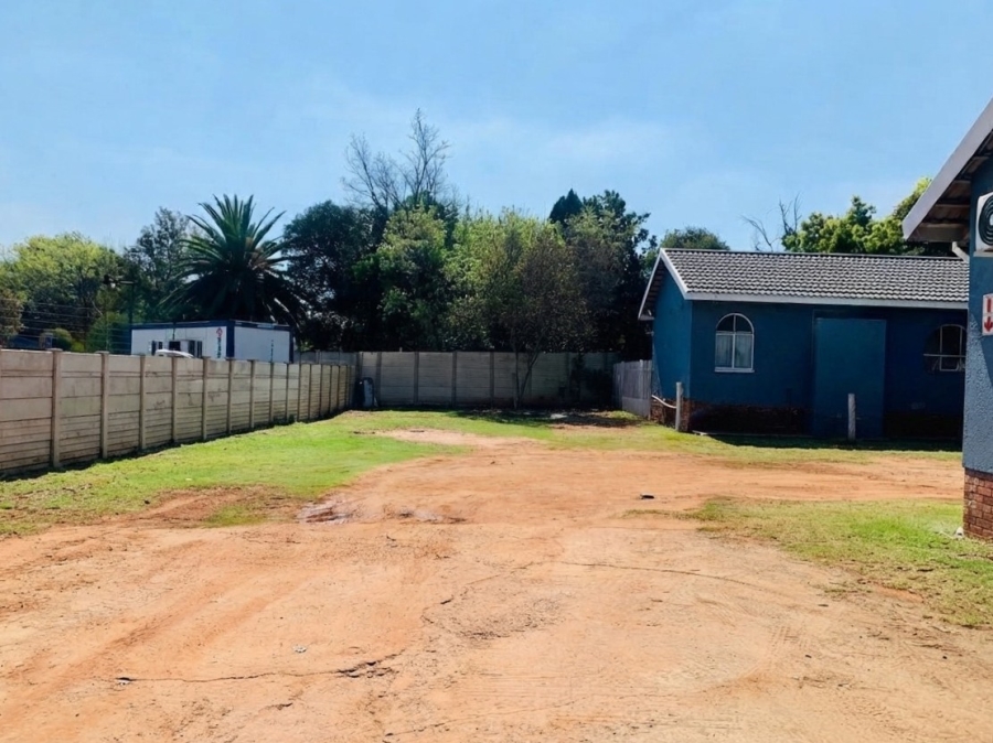 6 Bedroom Property for Sale in Vanderbijlpark SE 2 Gauteng