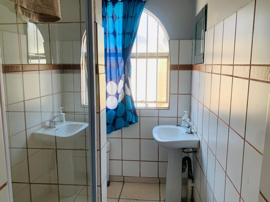6 Bedroom Property for Sale in Vanderbijlpark SE 2 Gauteng