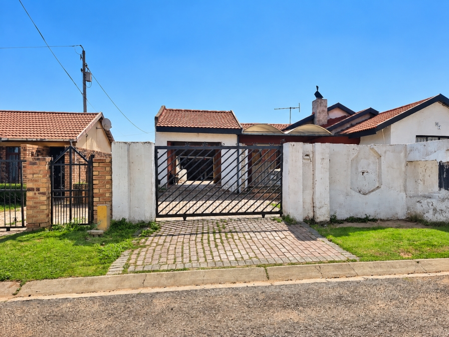 3 Bedroom Property for Sale in Sebokeng Zone 10 Gauteng