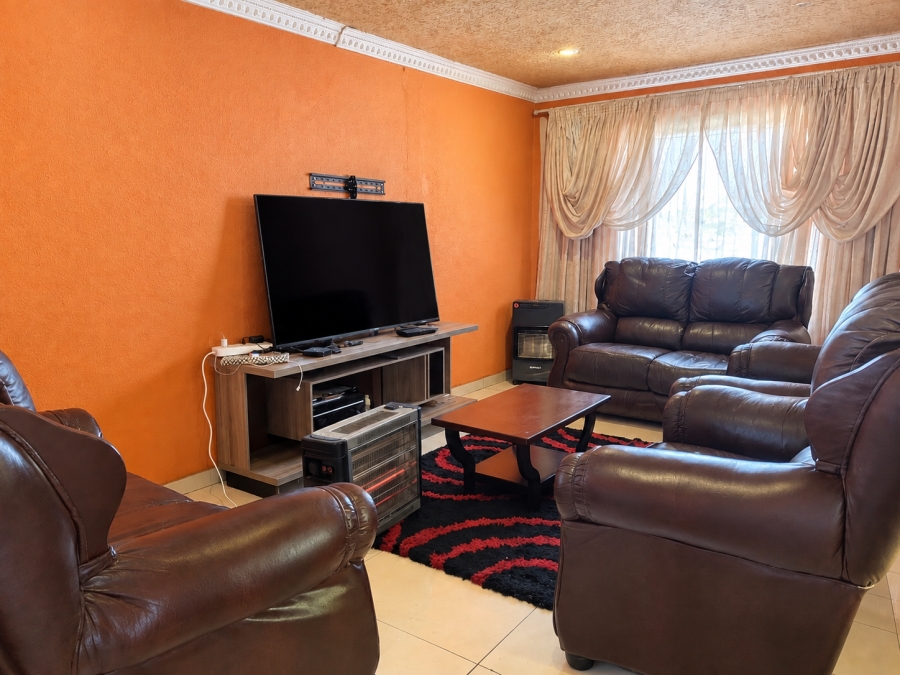 3 Bedroom Property for Sale in Sebokeng Zone 10 Gauteng