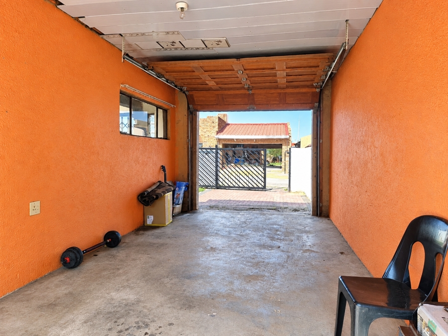 3 Bedroom Property for Sale in Sebokeng Zone 10 Gauteng
