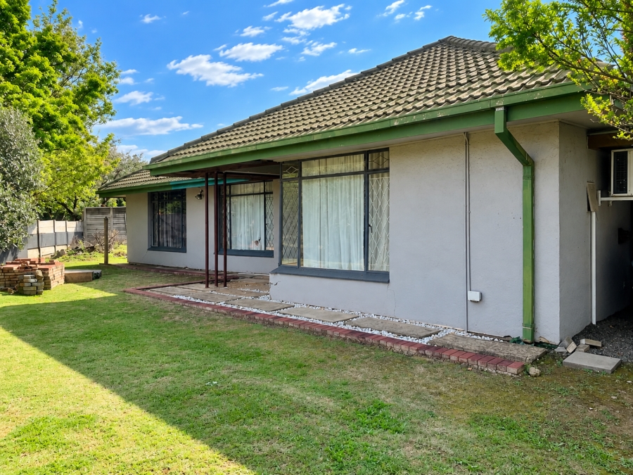 3 Bedroom Property for Sale in Vanderbijlpark SW 1 Gauteng