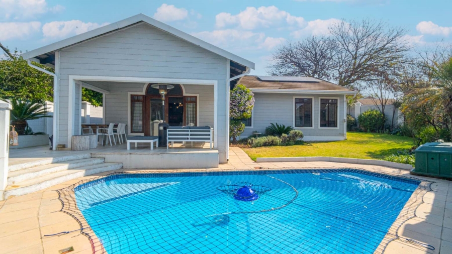 To Let 3 Bedroom Property for Rent in Lonehill Gauteng