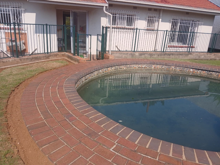 3 Bedroom Property for Sale in Primrose Gauteng