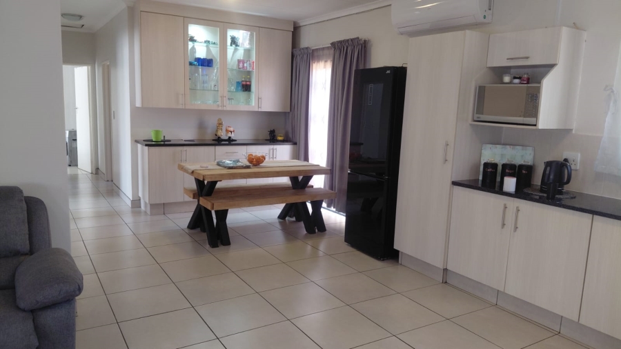 3 Bedroom Property for Sale in Denneoord Gauteng