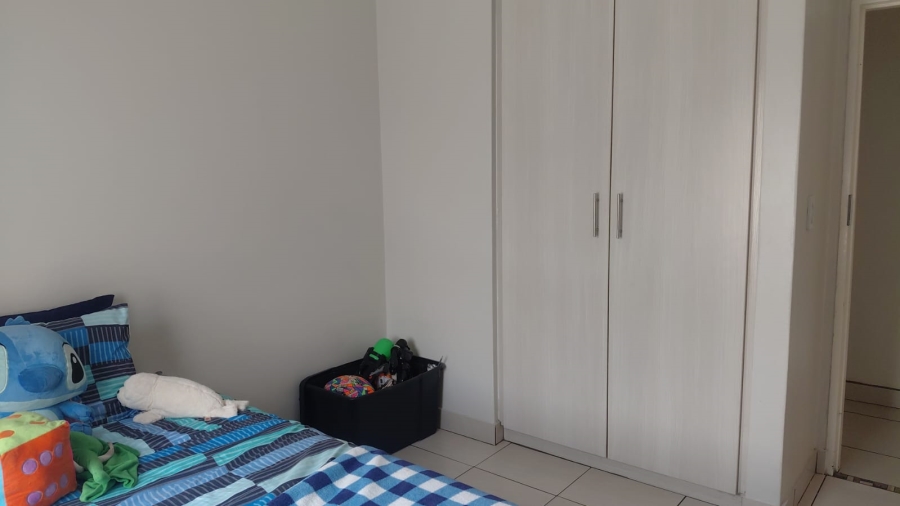 3 Bedroom Property for Sale in Denneoord Gauteng