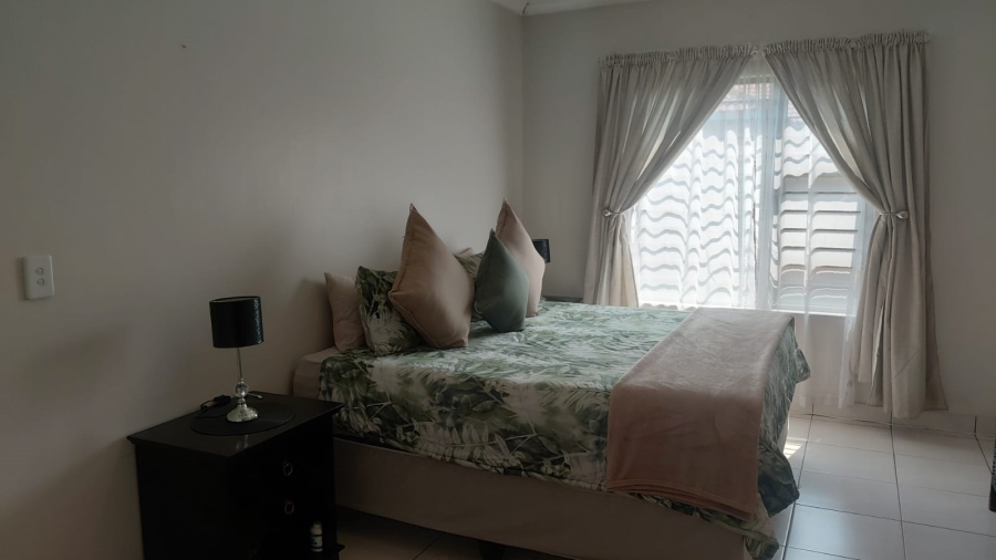 3 Bedroom Property for Sale in Denneoord Gauteng