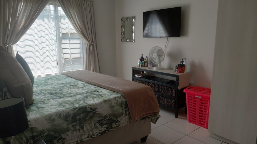 3 Bedroom Property for Sale in Denneoord Gauteng