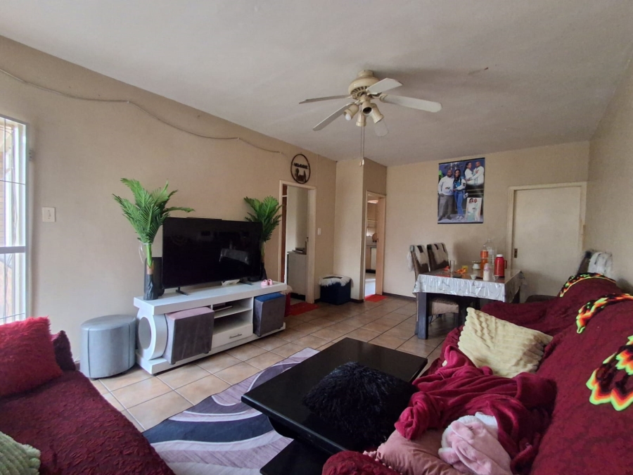 2 Bedroom Property for Sale in Vereeniging Gauteng
