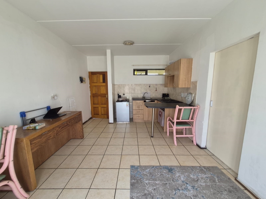 1 Bedroom Property for Sale in Parkrand Gauteng