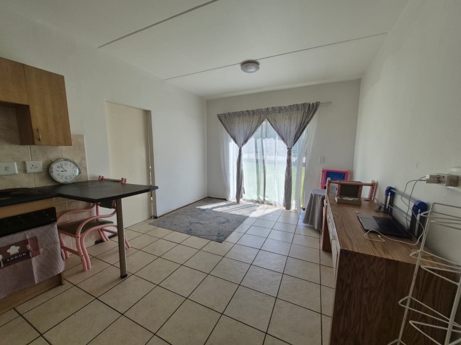 1 Bedroom Property for Sale in Parkrand Gauteng