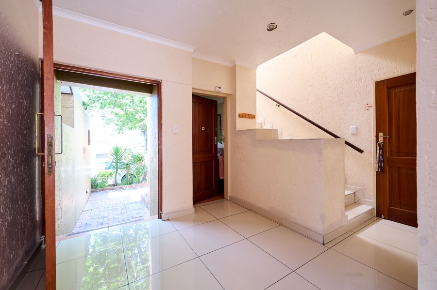 4 Bedroom Property for Sale in Halfway Gardens Gauteng