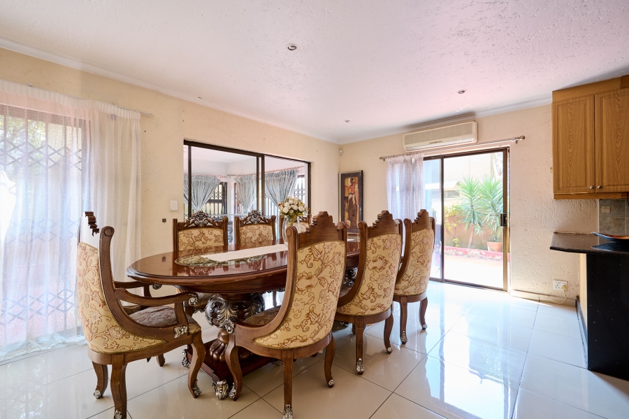 4 Bedroom Property for Sale in Halfway Gardens Gauteng