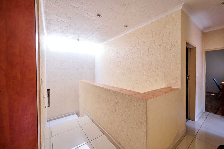 4 Bedroom Property for Sale in Halfway Gardens Gauteng