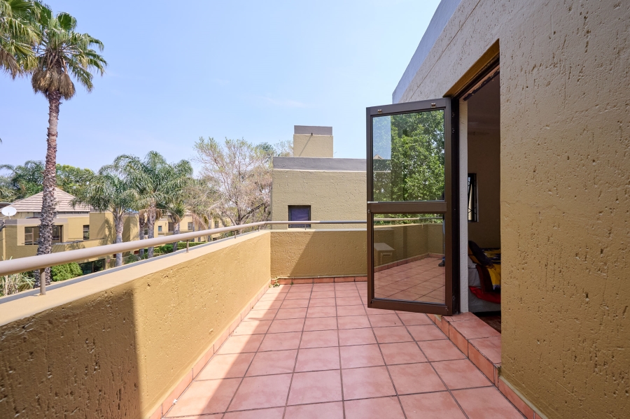 4 Bedroom Property for Sale in Halfway Gardens Gauteng