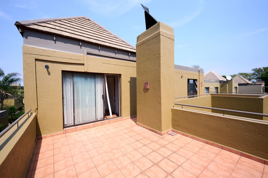 4 Bedroom Property for Sale in Halfway Gardens Gauteng