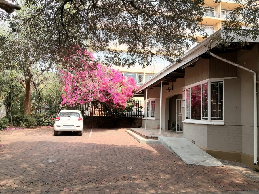 3 Bedroom Property for Sale in Sunnyside Gauteng