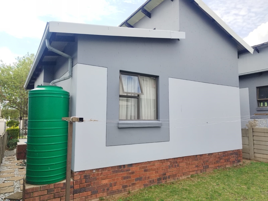 2 Bedroom Property for Sale in Sagewood Gauteng