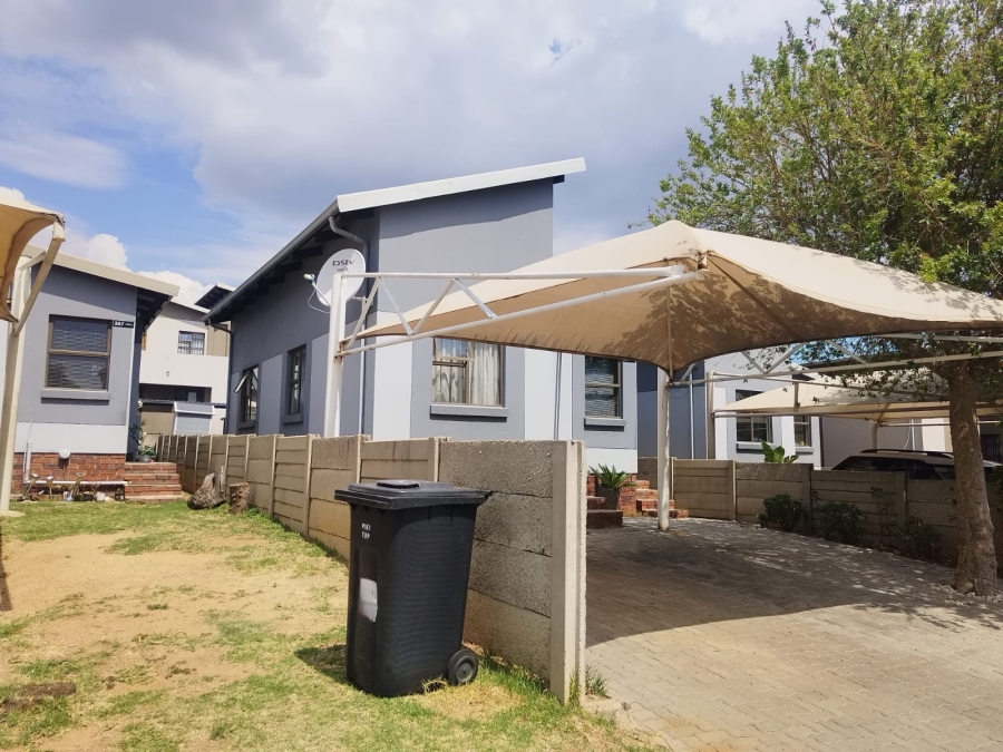 2 Bedroom Property for Sale in Sagewood Gauteng