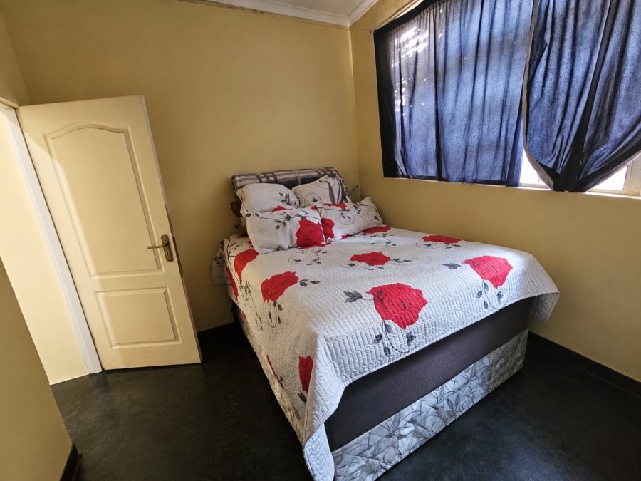 12 Bedroom Property for Sale in Bellevue Gauteng