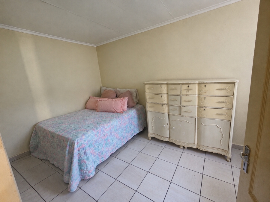 12 Bedroom Property for Sale in Bellevue Gauteng