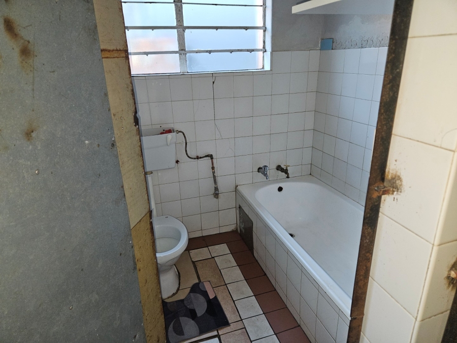 12 Bedroom Property for Sale in Bellevue Gauteng