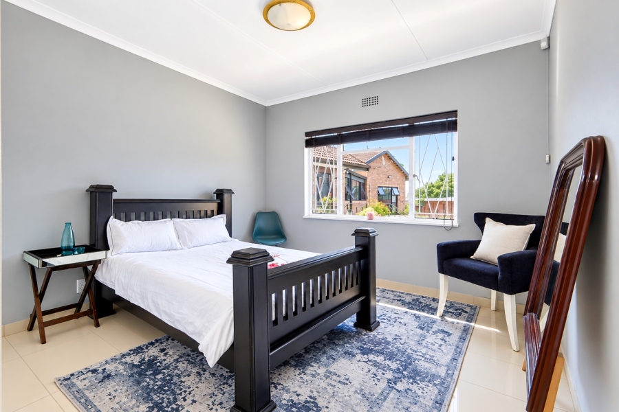 8 Bedroom Property for Sale in Ferndale Gauteng