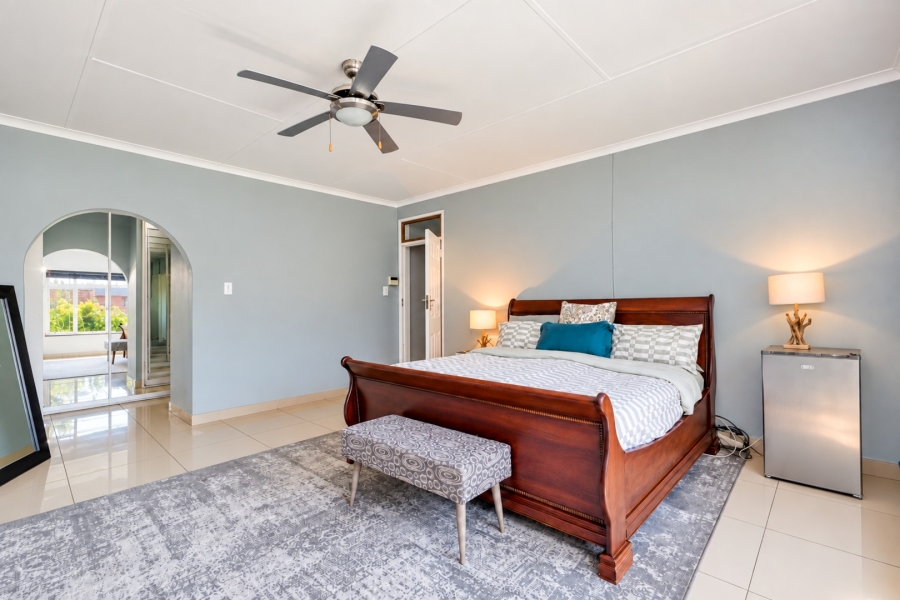 8 Bedroom Property for Sale in Ferndale Gauteng