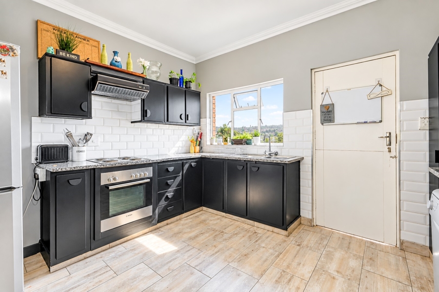 8 Bedroom Property for Sale in Ferndale Gauteng
