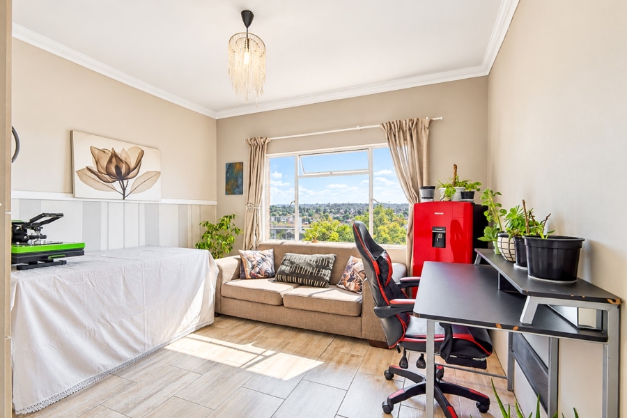 8 Bedroom Property for Sale in Ferndale Gauteng