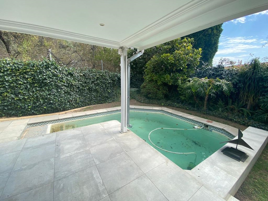 To Let 4 Bedroom Property for Rent in Fourways Gauteng