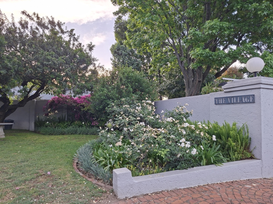 To Let 4 Bedroom Property for Rent in Fourways Gauteng