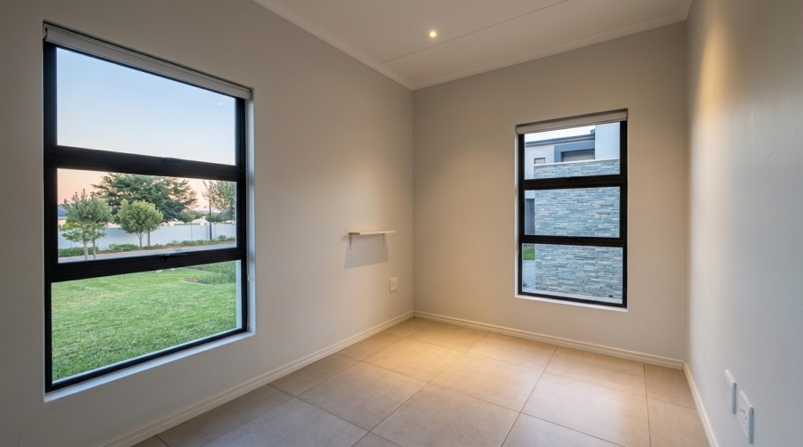 3 Bedroom Property for Sale in Erand Gardens Gauteng