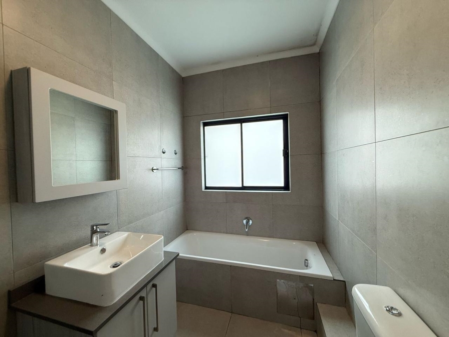 3 Bedroom Property for Sale in Erand Gardens Gauteng