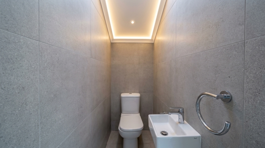 3 Bedroom Property for Sale in Erand Gardens Gauteng