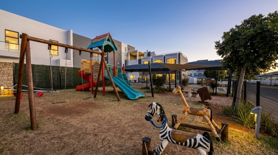 3 Bedroom Property for Sale in Erand Gardens Gauteng