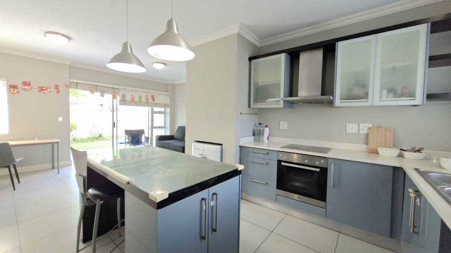 To Let 2 Bedroom Property for Rent in Wendywood Gauteng