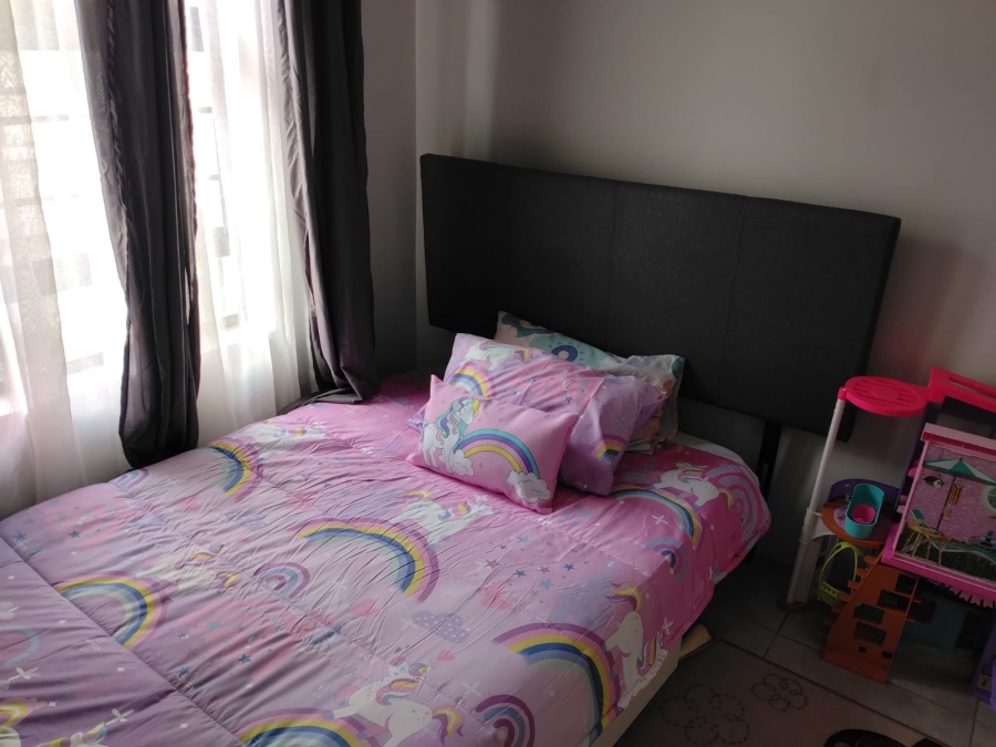 3 Bedroom Property for Sale in Rooihuiskraal North Gauteng