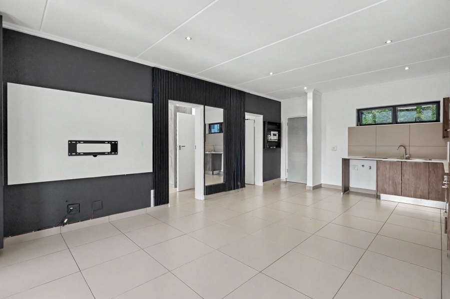 To Let 2 Bedroom Property for Rent in Morningside Gauteng