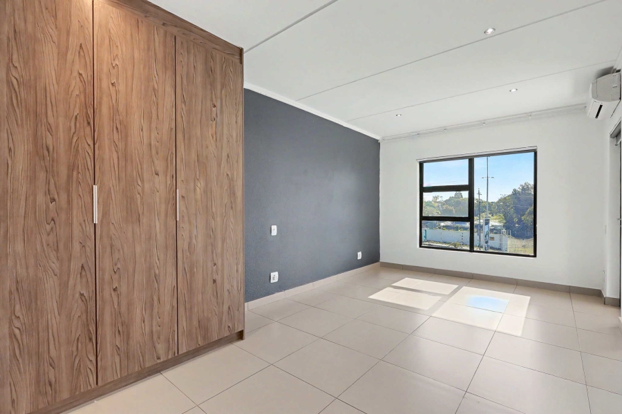 To Let 2 Bedroom Property for Rent in Morningside Gauteng