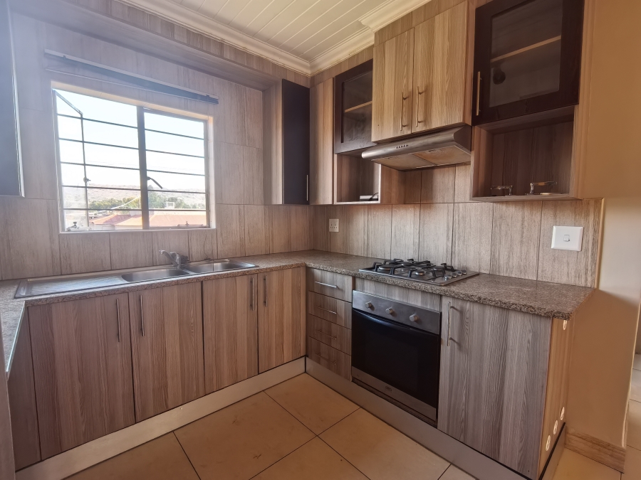 2 Bedroom Property for Sale in Andeon Gauteng