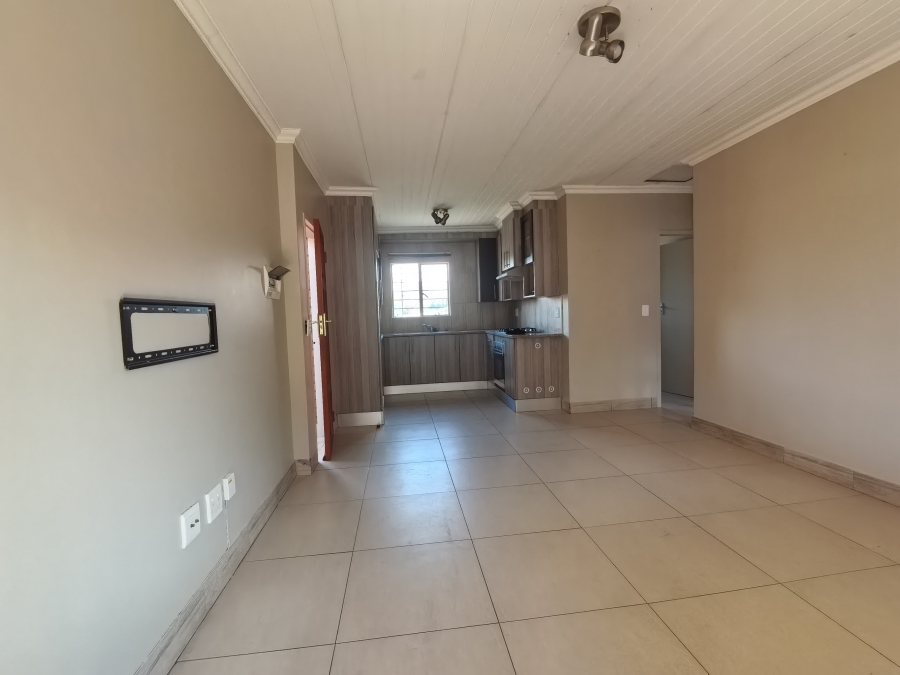 2 Bedroom Property for Sale in Andeon Gauteng
