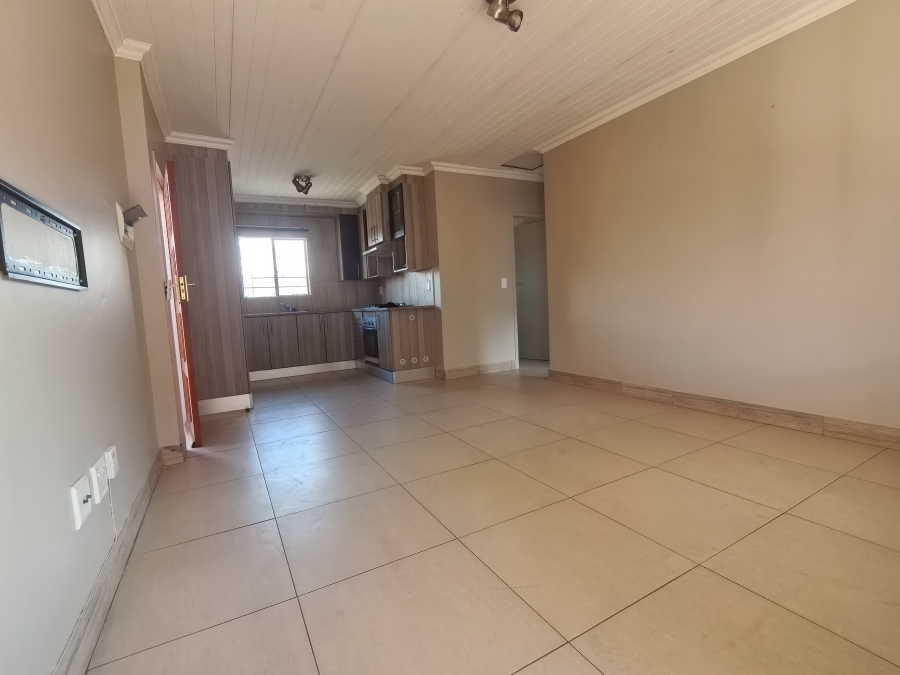2 Bedroom Property for Sale in Andeon Gauteng